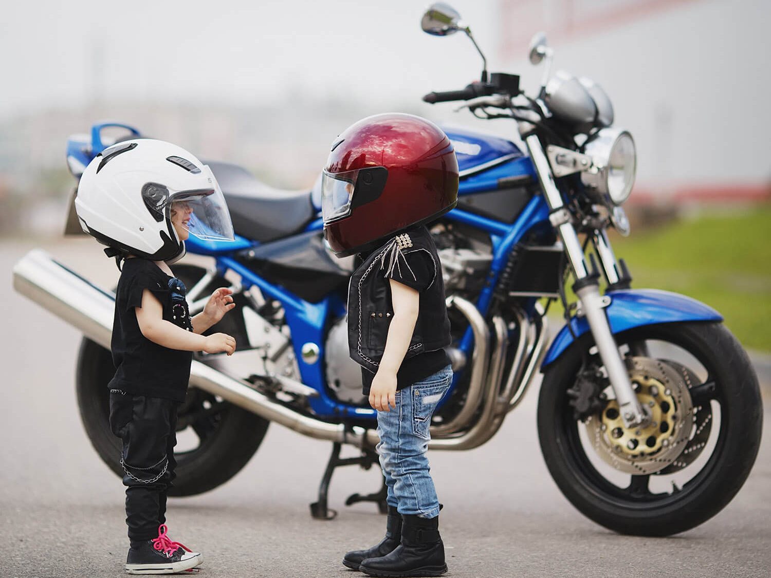 How to Transport a Motorcycle Cross Country